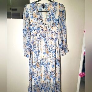 Small Floral Long - Sleeved Maxi Dress
